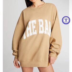 The Bar Beige/White Crewneck